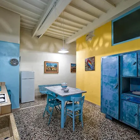 Apartment Spacious And Comfortable In Foiano Della Chiara - 125 M² *